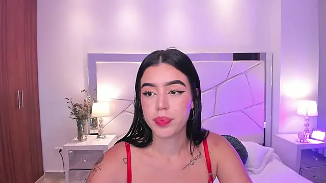 zoee jackson online show from 17, 3, 2025