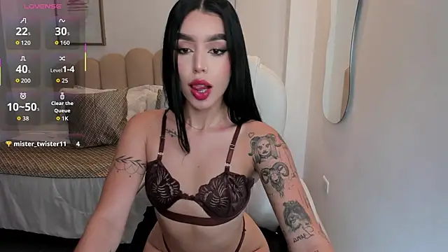 zoee jackson online show from 20, 5, 2026