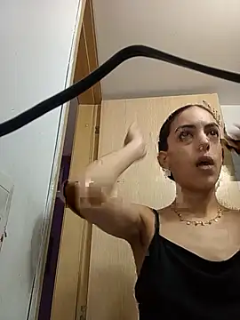 LilitRobins online show from 2, 8, 2026