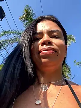 GrlAlice online show from 7, 4, 2026