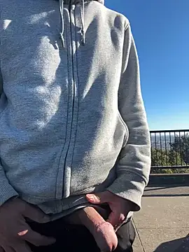 Snapshot of takuyapp chatting on 4, 1, 2025 takuyapp online show from 4, 1, 2025