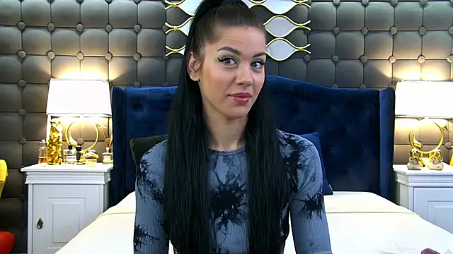 LeyaCass online show from 15, 3, 2025