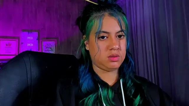 Snapshot of Xisu_ chatting on 15, 1, 2025 Xisu online show from 15, 1, 2025