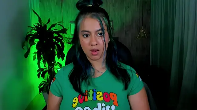 Snapshot of Xisu_ chatting on 20, 1, 2025 Xisu online show from 20, 1, 2025