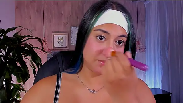 Snapshot of Xisu_ chatting on 23, 2, 2025 Xisu online show from 23, 2, 2025