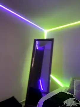 AmmyCollinsW online show from 17, 9, 2025