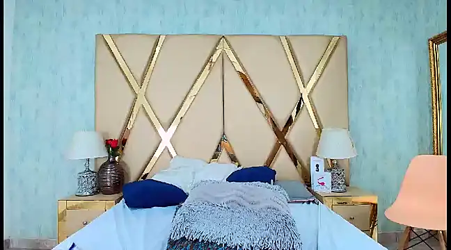 NicoleEsposito online show from 9, 3, 2025