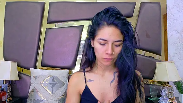 NicoleEsposito online show from 13, 3, 2026