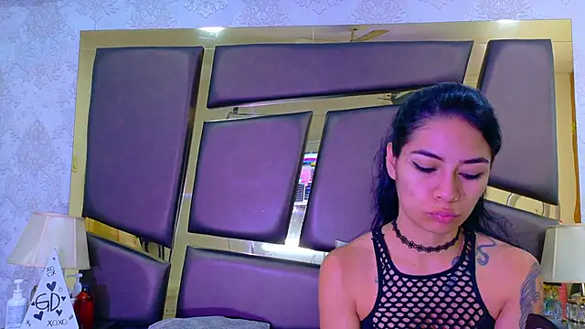 NicoleEsposito online show from 20, 4, 2026