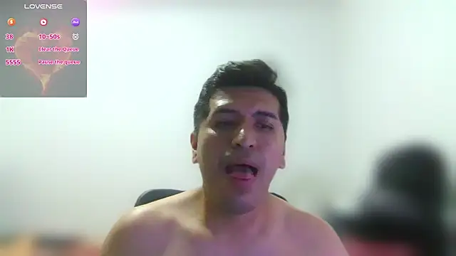 ThiagoLove01 online show from 19, 1, 2026