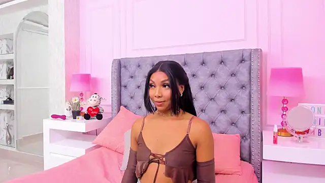 HaileeRoberts online show from 26, 2, 2025