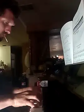 luke thighwalker2469 online show from 31, 12, 2024