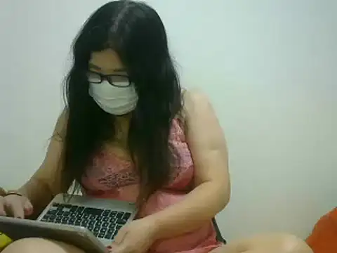 Snapshot of ryoko6681 chatting on 28, 12, 2024 ryoko6681 online show from 28, 12, 2024