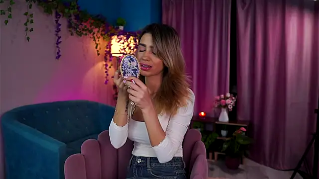 TheAyana online show from 8, 9, 2025