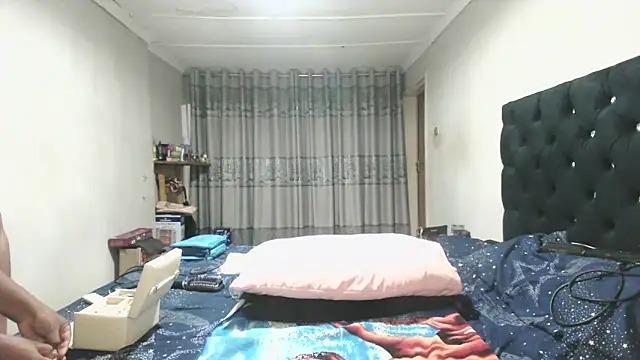 Snapshot of Indianmayaxoxo chatting on 13, 11, 2025 Indianmayaxoxo online show from 13, 11, 2025