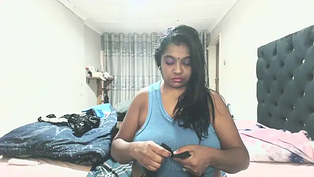 Indianmayaxoxo online show from 10, 7, 2026
