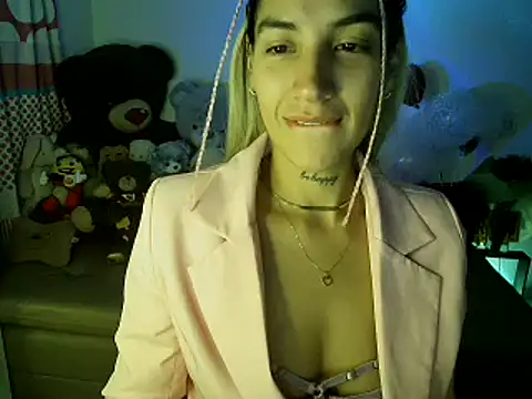 Snapshot of mandy_berrys chatting on 16, 2, 2025 mandy berrys online show from 16, 2, 2025