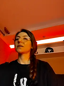 Ich Bin Julia online show from 1, 12, 2025