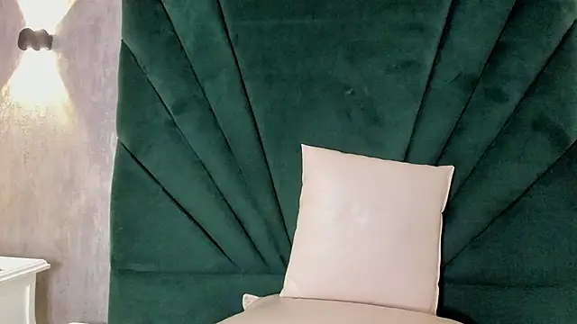 Snapshot of Ariana_ceballos chatting on 19, 12, 2024 Ariana ceballos online show from 19, 12, 2024