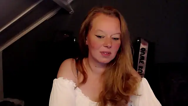 roxanna24 online show from 19, 5, 2026