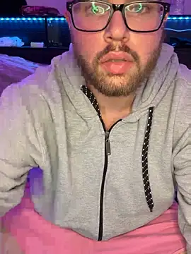 Snapshot of Comfortable_Bite chatting on 15, 11, 2025 Comfortable Bite online show from 15, 11, 2025