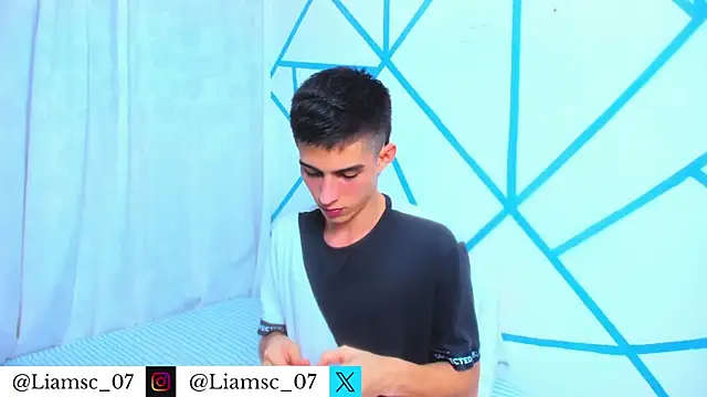 liam scott77 online show from 22, 12, 2025