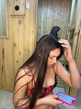 Barbielatinas online show from 14, 4, 2026