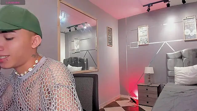 Snapshot of Micaela_Rangel chatting on 17, 3, 2025 Micaela Rangel online show from 17, 3, 2025