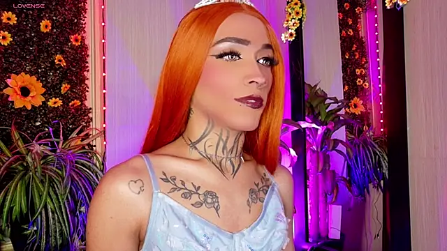 Snapshot of Micaela_Rangel chatting on 28, 10, 2025 Micaela Rangel online show from 28, 10, 2025