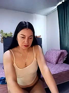 Snapshot of renata_hot1 chatting on 27, 10, 2025 renata hot1 online show from 27, 10, 2025