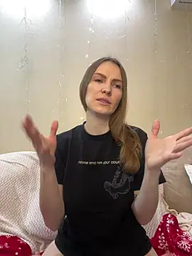 Snapshot of RachelBelI chatting on 28, 1, 2025 RachelBelI online show from 28, 1, 2025