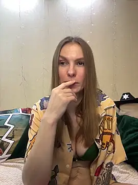 Snapshot of RachelBelI chatting on 5, 2, 2025 RachelBelI online show from 5, 2, 2025