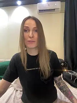 Snapshot of RachelBelI chatting on 14, 3, 2025 RachelBelI online show from 14, 3, 2025