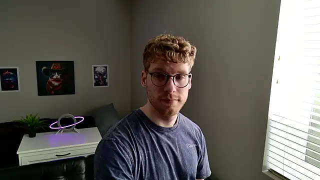 BlueEyedTallGuy94 online show from 11, 2, 2026