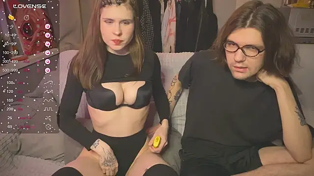 Snapshot of passiondesire_ chatting on 11, 3, 2025 passiondesire  online show from 11, 3, 2025