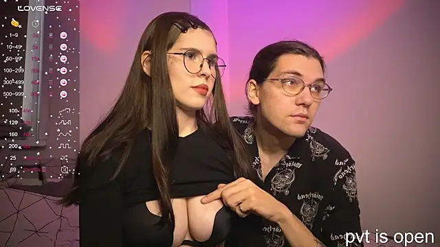 Snapshot of passiondesire_ chatting on 15, 10, 2025 passiondesire  online show from 15, 10, 2025