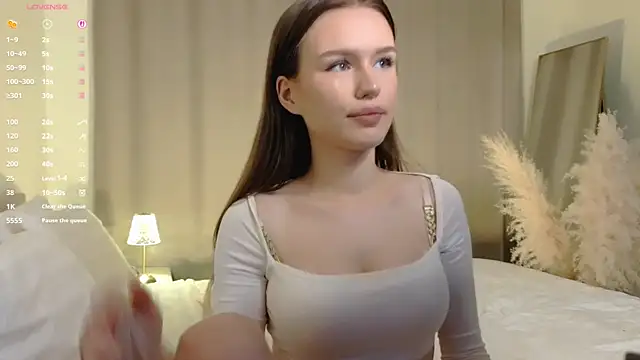 Snapshot of illumiangel chatting on 2, 4, 2026 illumiangel online show from 2, 4, 2026