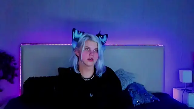 JoannLowe online show from 11, 2, 2025