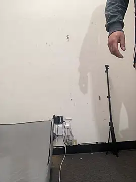 Snapshot of MiamiBang chatting on 1, 2, 2025 MiamiBang online show from 1, 2, 2025