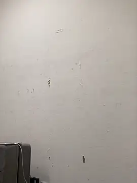 Snapshot of MiamiBang chatting on 4, 2, 2025 MiamiBang online show from 4, 2, 2025