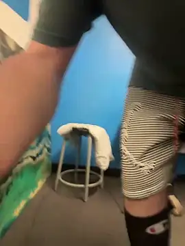 Snapshot of MiamiBang chatting on 16, 9, 2025 MiamiBang online show from 16, 9, 2025