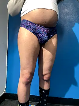 Snapshot of MiamiBang chatting on 22, 10, 2025 MiamiBang online show from 22, 10, 2025