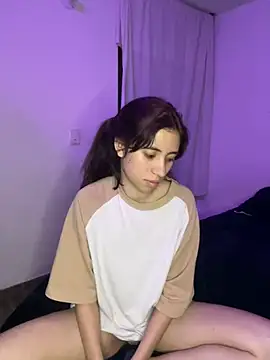 Catyloves online show from 22, 1, 2025