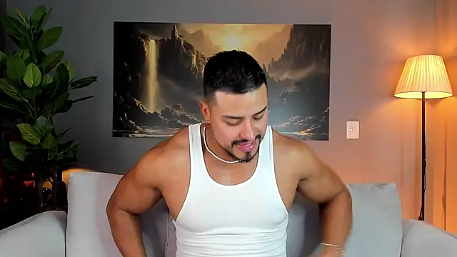 Snapshot of ApoloMakris chatting on 9, 4, 2026 ApoloMakris online show from 9, 4, 2026