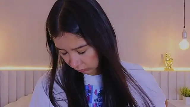 Aida moreno online show from 6, 11, 2025