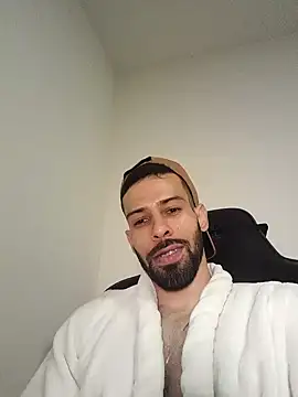 Snapshot of prince-roludo chatting on 18, 12, 2024 prince-roludo online show from 18, 12, 2024