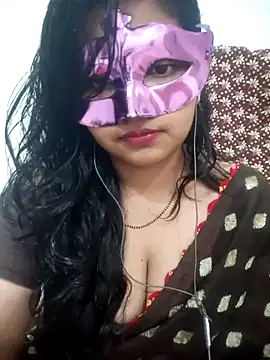 Snapshot of Shivi_shahh chatting on 3, 10, 2025 Shivi shahh online show from 3, 10, 2025