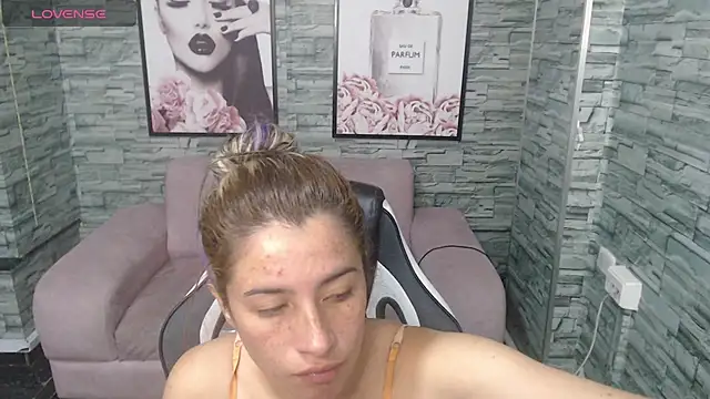 Snapshot of Valerie_b chatting on 29, 12, 2024 Valerie b online show from 29, 12, 2024