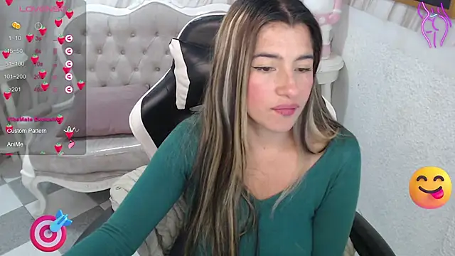 Snapshot of Valerie_b chatting on 19, 3, 2025 Valerie b online show from 19, 3, 2025