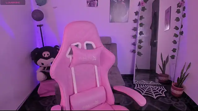 cami mila9 online show from 15, 10, 2025